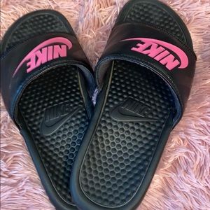 Nike slides